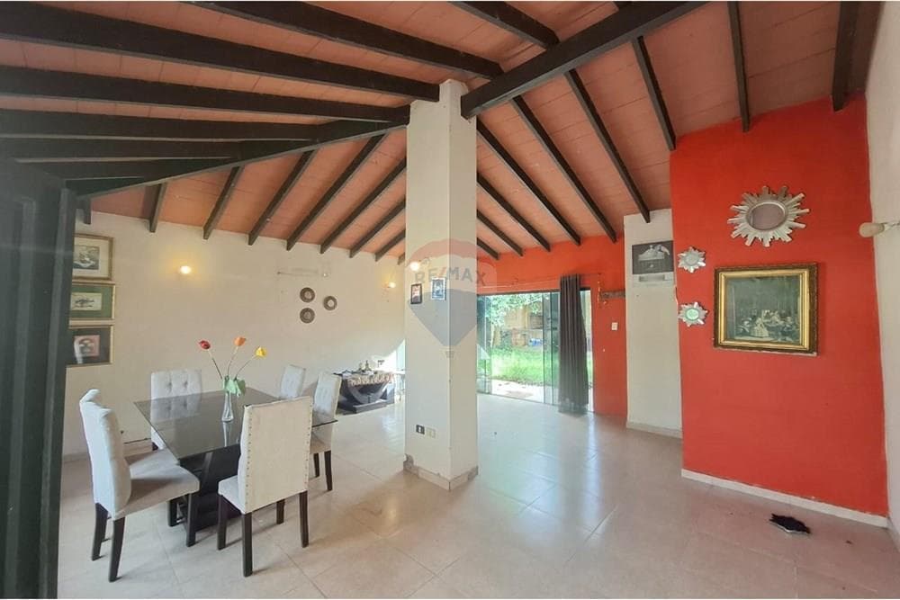 Casa venta Luque Barrio Primavera, foto 1