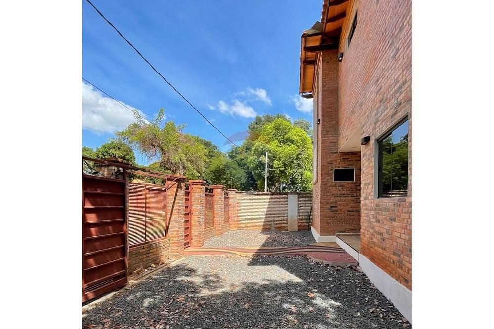 Casa - Venta - Luque, Central, Paraguay, foto 5