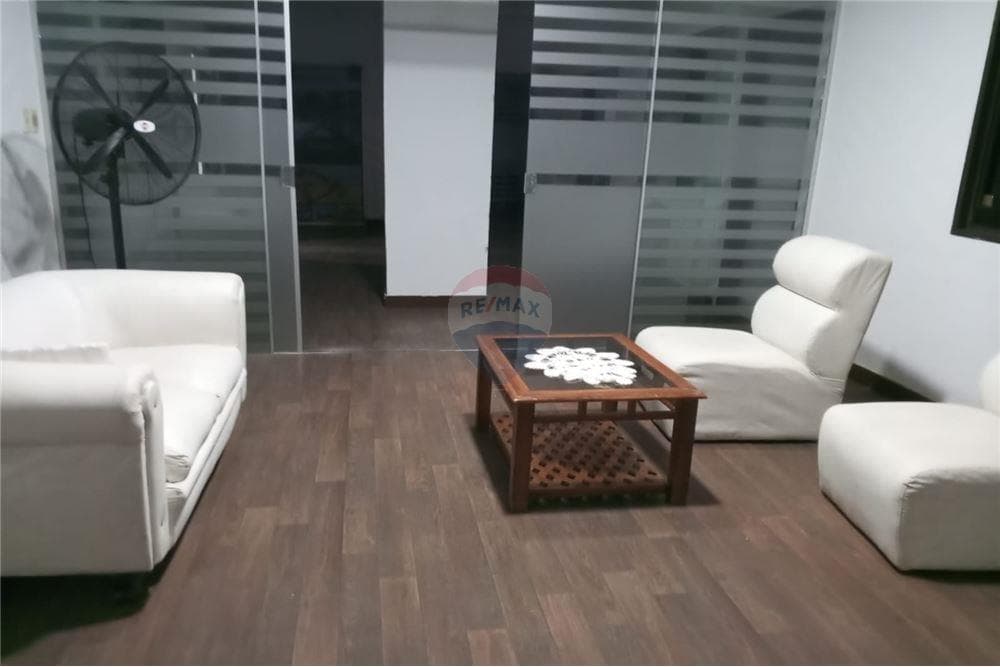 Oficina corporativa - Ñemby-b° san carlos, foto 1