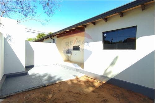 Chalet-Venta-PY Central San Lorenzo Reducto, foto 4
