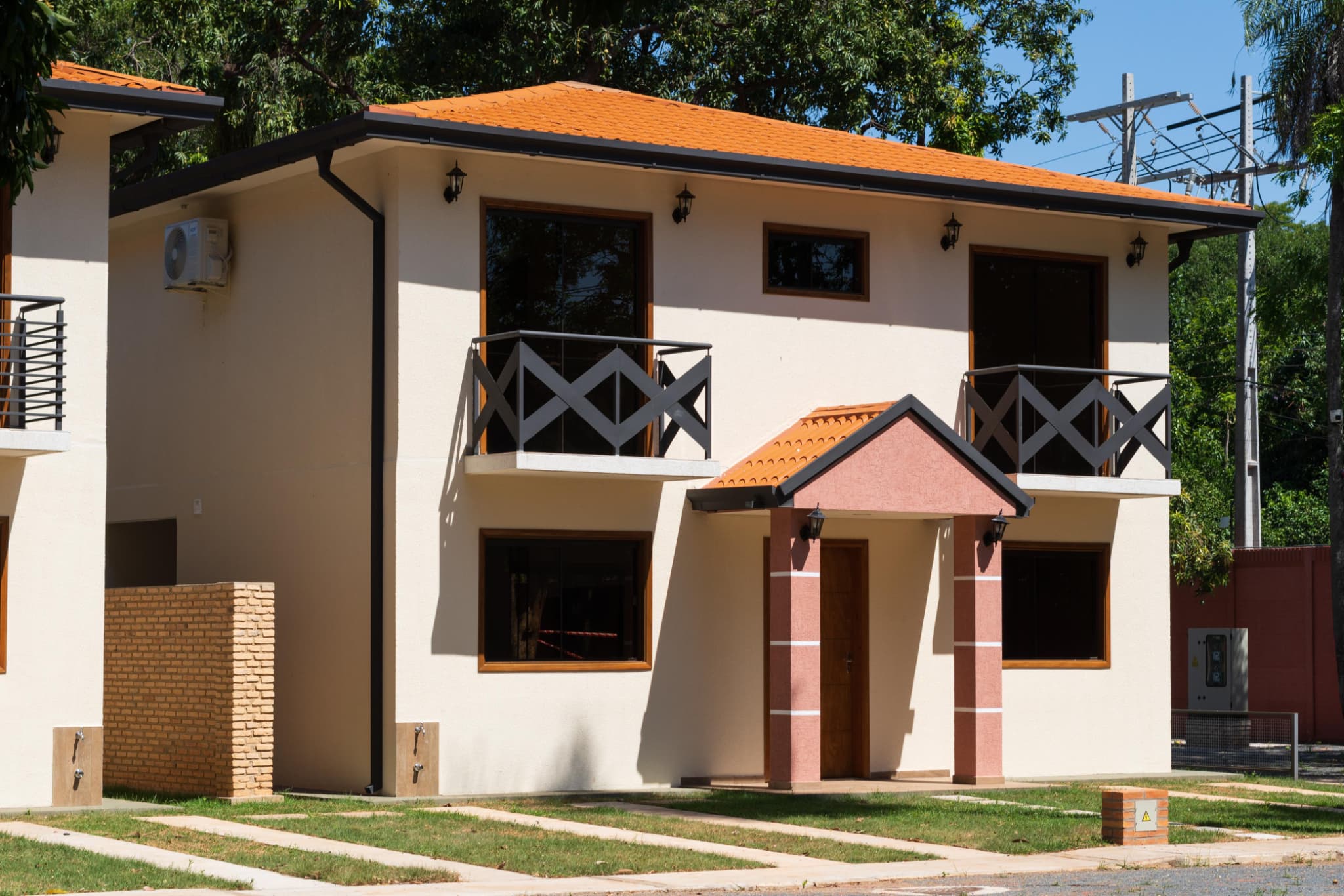 Alquilo casa a estrenar en Fernando de la Mora