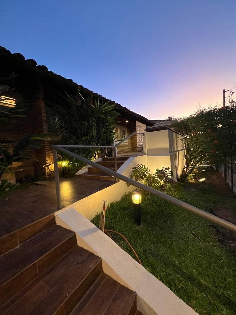 Vendo casa 5 dorm con vista al lago - villa maria, San Bernardino