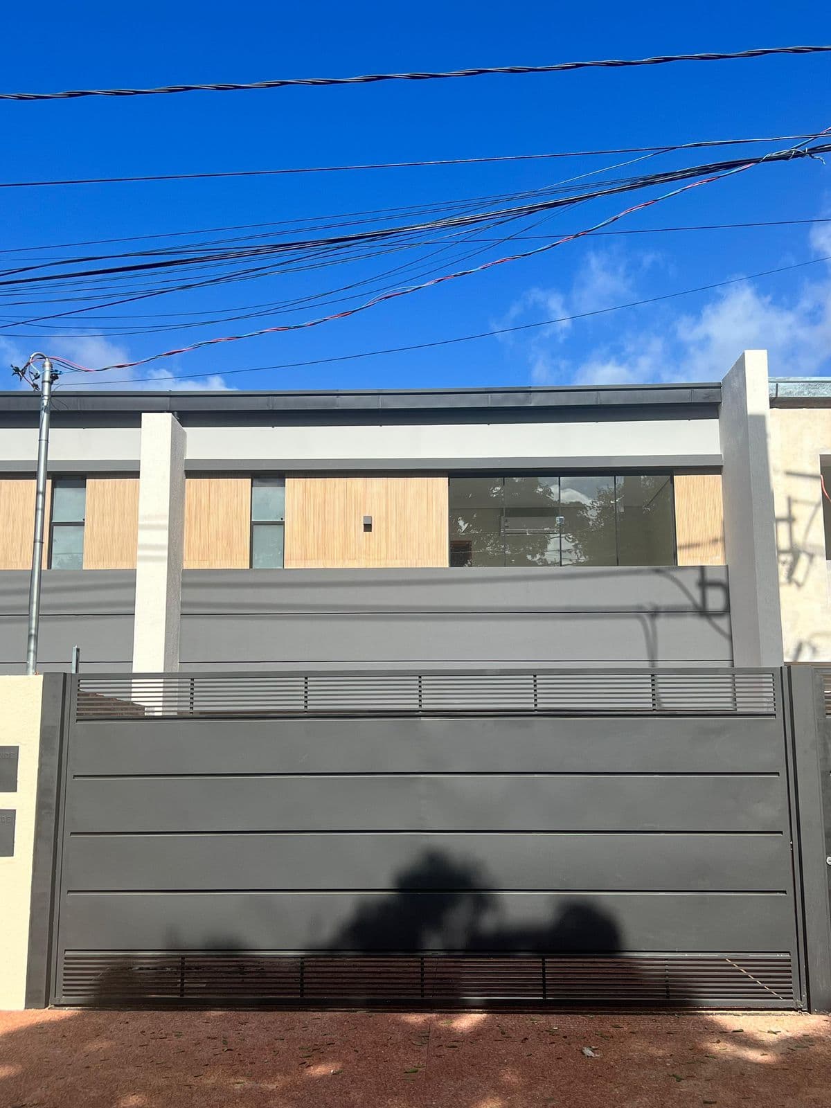 Alquilo dúplex premium en jardín de oro - Luque