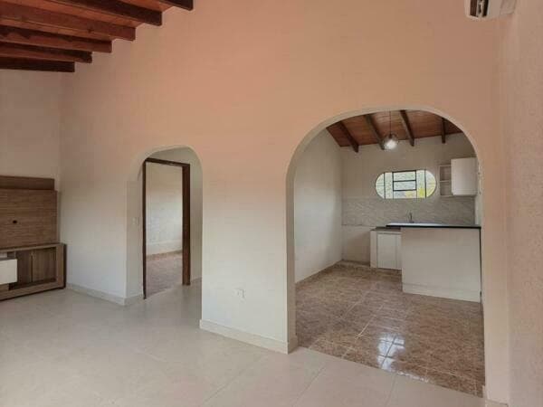 Amplia vivienda en Luque - zona los jardines, foto 4