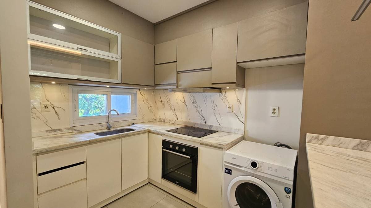 Alquilo departamento 2 dormitorios – amoblado - Luque, zona cit