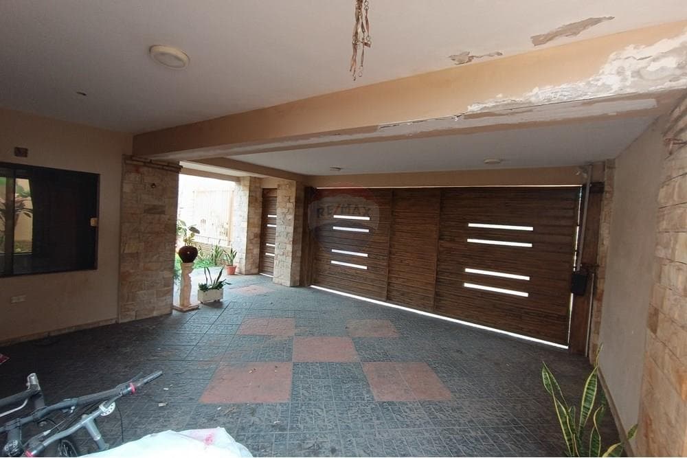 Residencia de Tres Plantas en San Lorenzo — foto 5