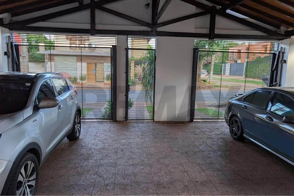 Residencia EN ALQUILER Zona Laguna Grande,(San Lo), foto 4