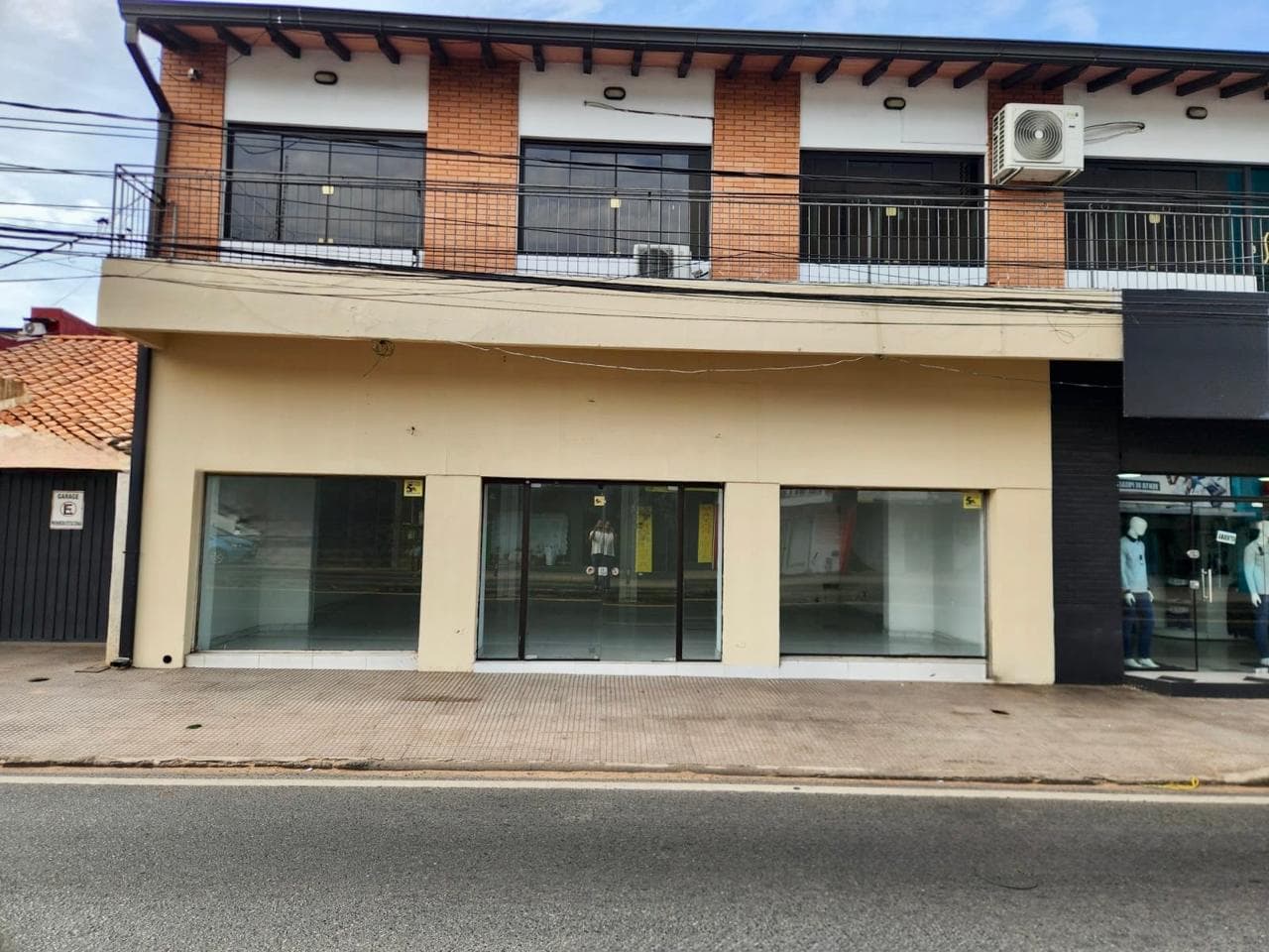 Salón comercial en Itauguá, foto 1