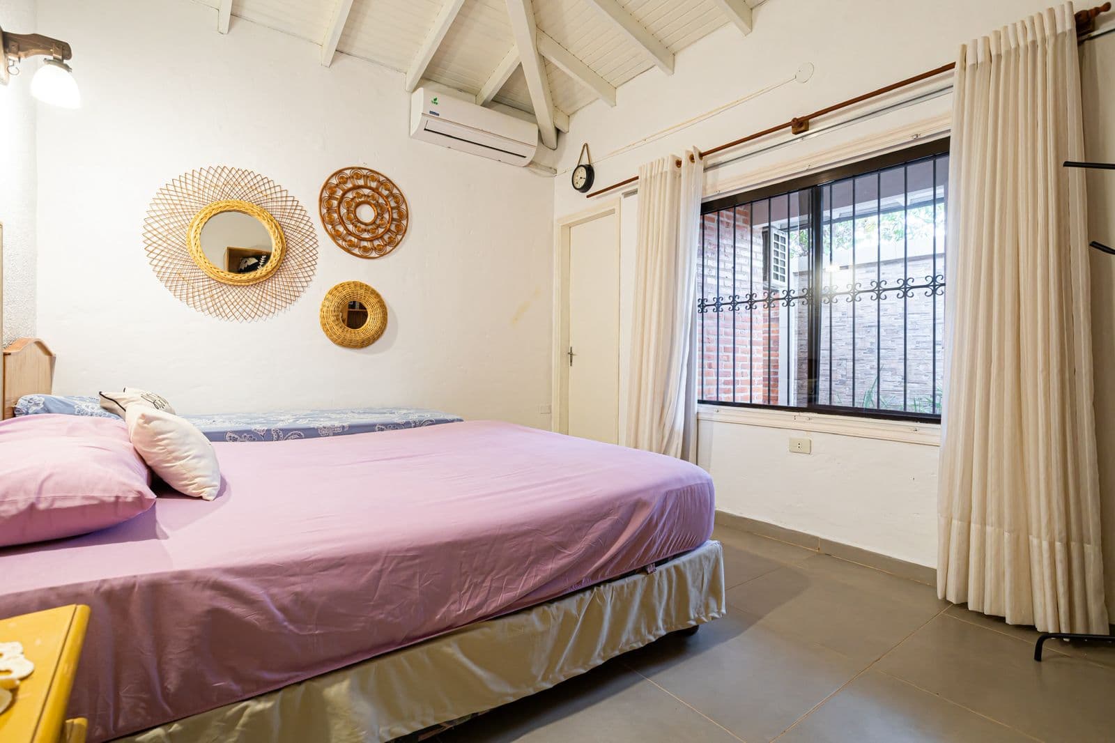 Casa en venta amoblada - San Bernardino, foto 2