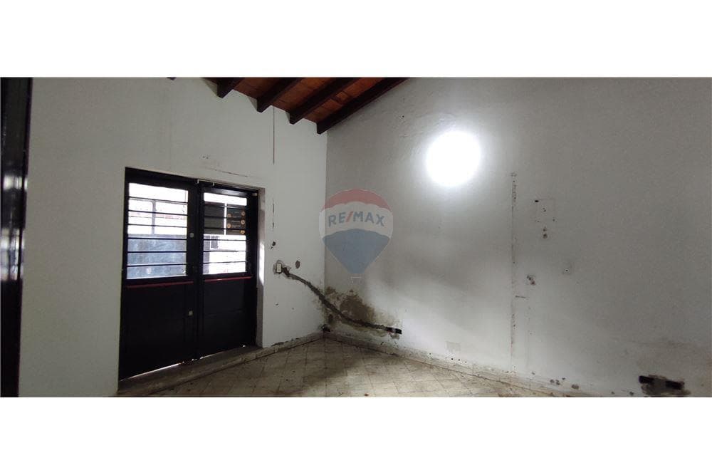 Oficina - Alquiler - Santísima Trinidad, Paraguay — foto 4