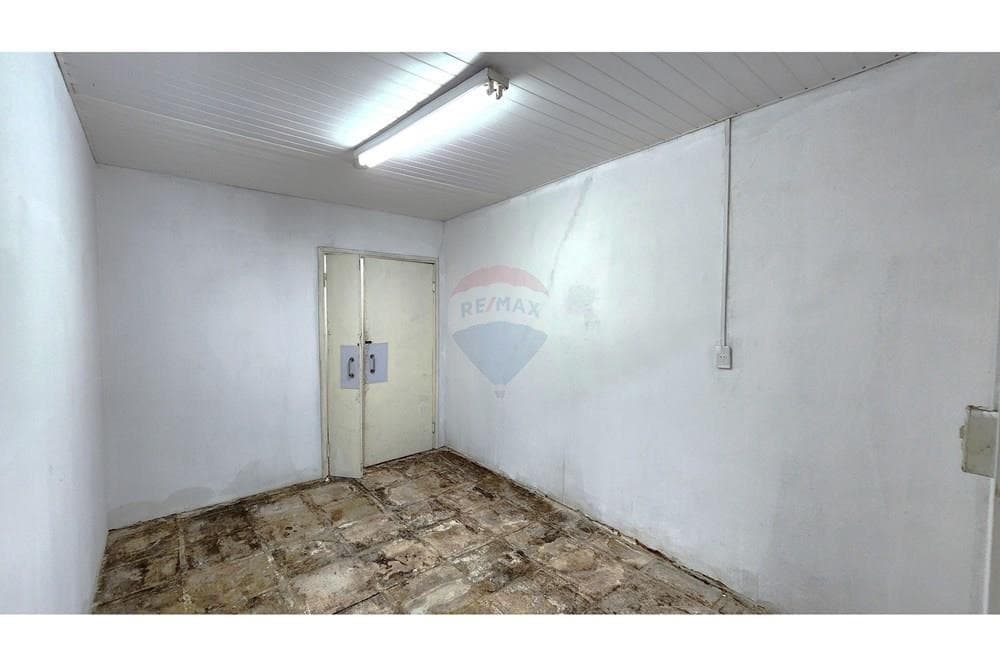 Deposito en san vicente cerca del mercado 4, foto 3