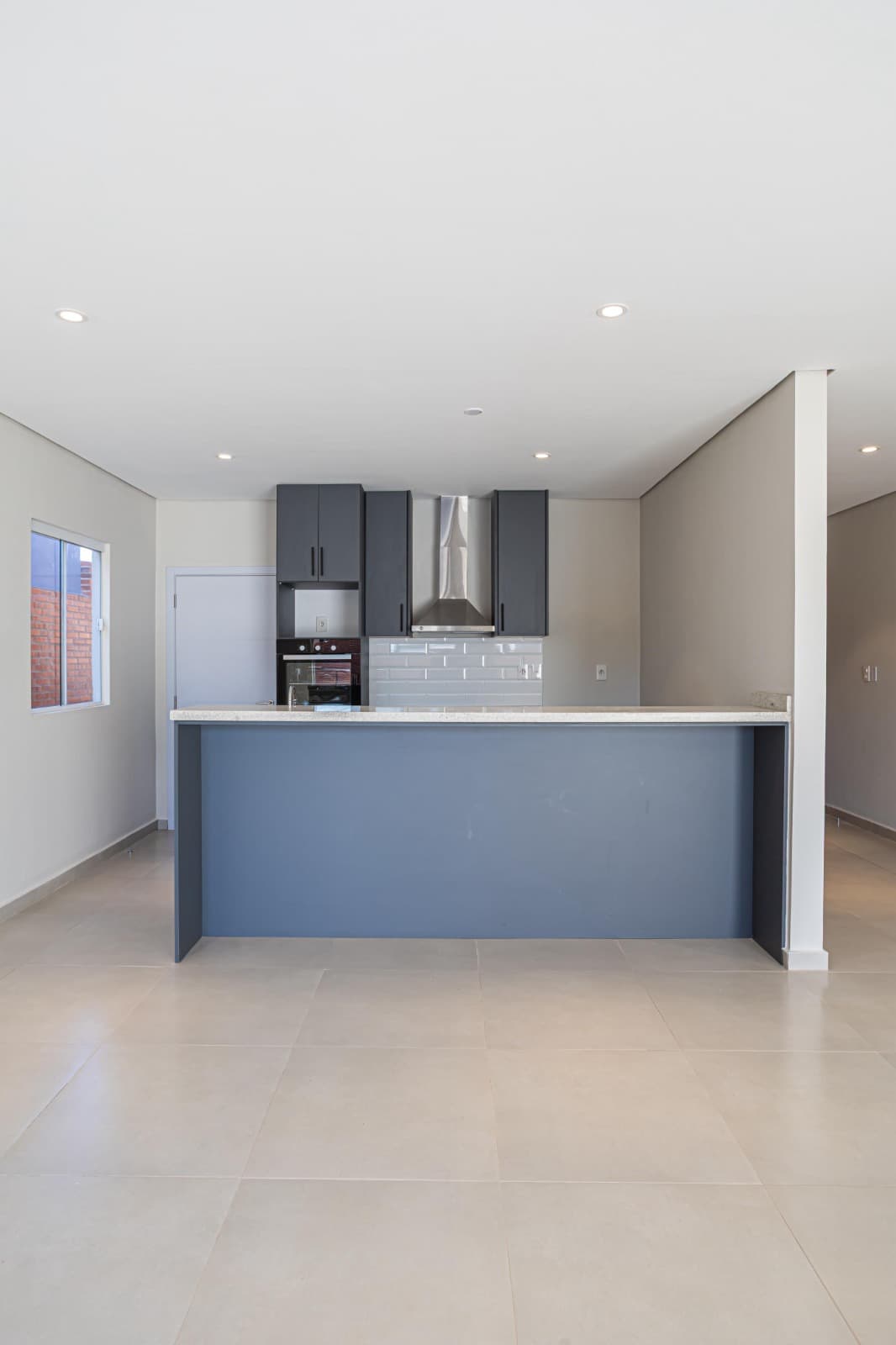 Casa con Piscina a estrenar en Loma Merlo - Luque, foto 3