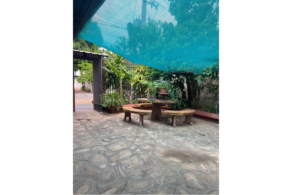 Casa de Ensueño en Lambare, Barrio Kennedy Central, foto 2