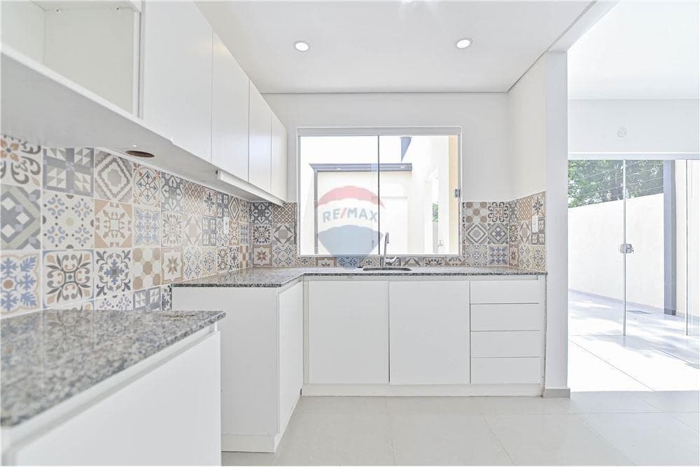 Duplex a estrenar con piscina en Luque loma merlo, foto 5