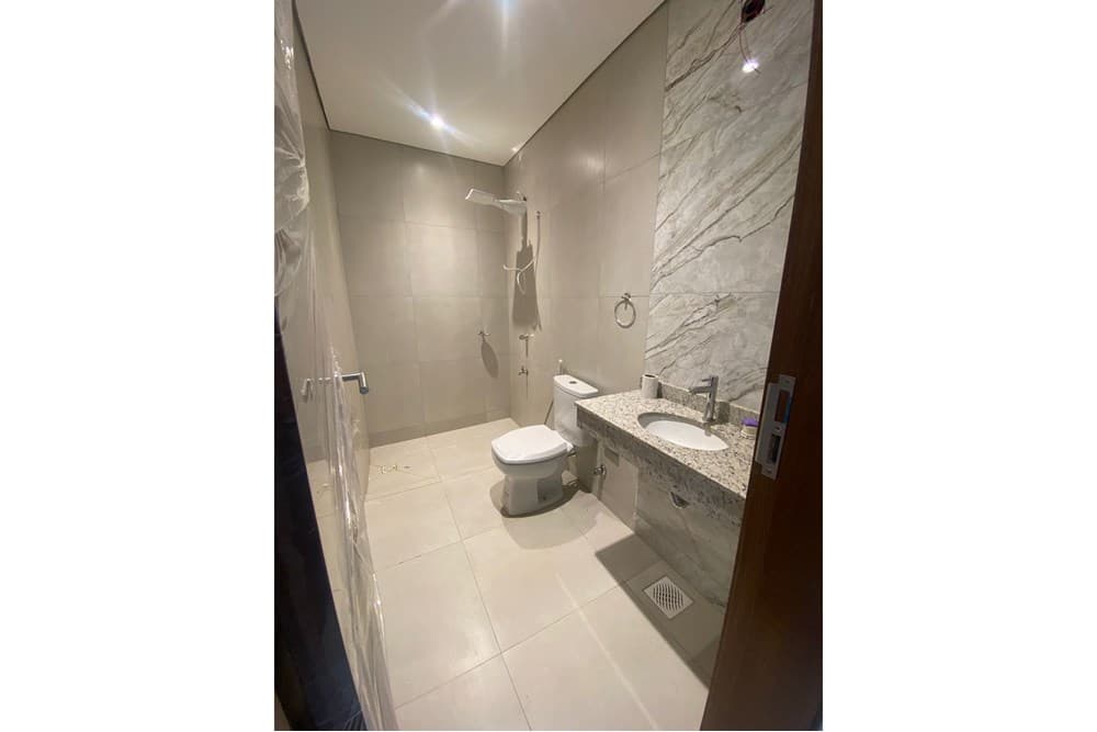 Casa - Venta - Luque, Paraguay, foto 3