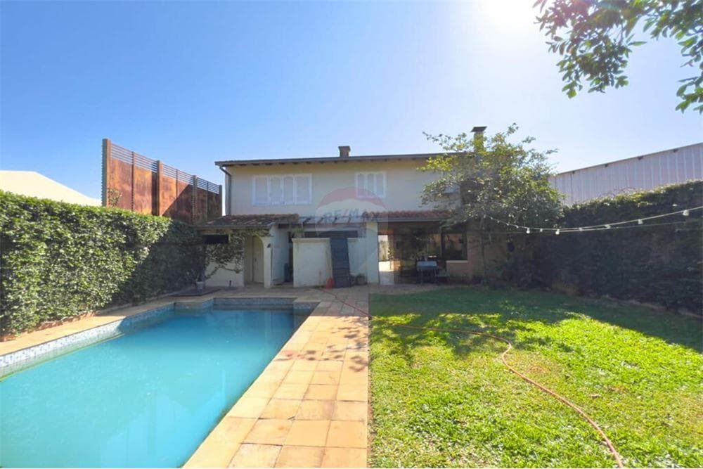 Propiedad a la venta, 600m2 a precio de terreno, Los Laureles de Asunción, foto 3