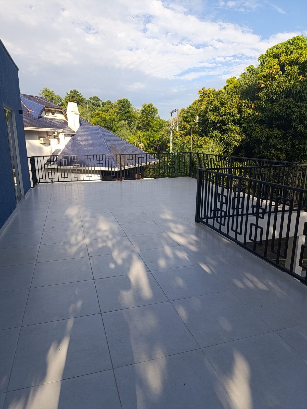Casa en lambare b° cerrado lomas verdes, foto 4