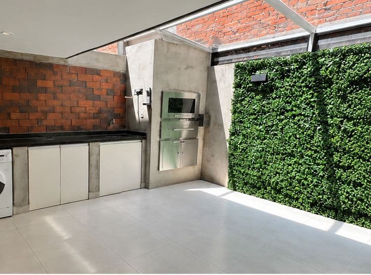 Alquilo duplex en condominio comecipar