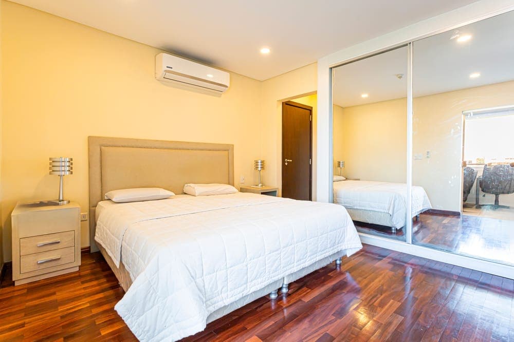 En Venta Amplio Departamento - Las Mercedes, foto 5