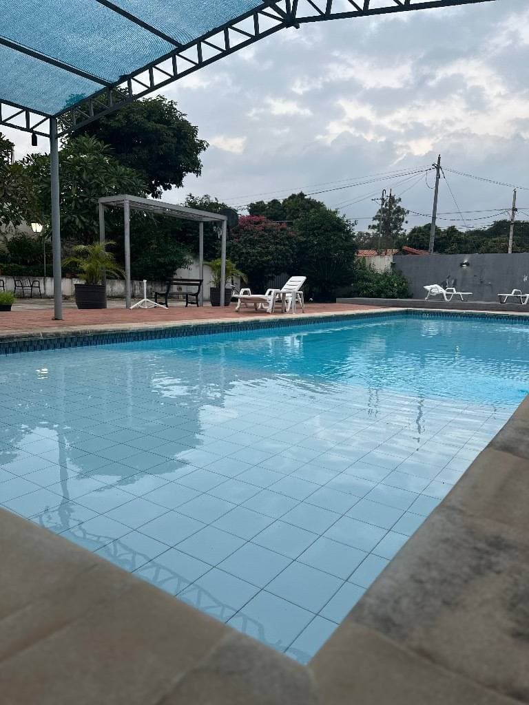Amplia recidencia en barrio bella vista, foto 1