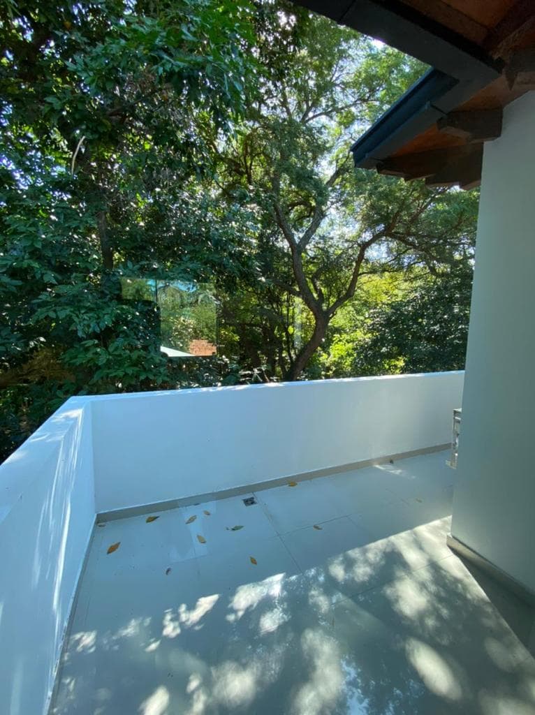 Cómodo dúplex con quincho en alquiler – zona grupo habitacional, foto 4