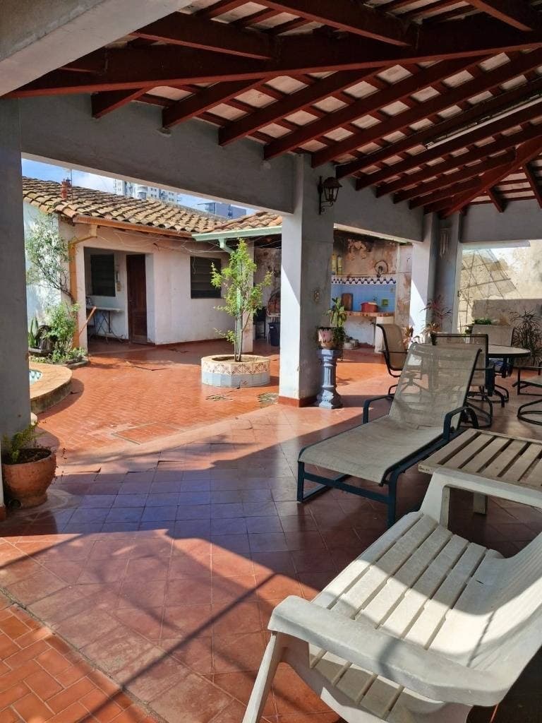 Casa a refaccionar o demoler en Villa Morra, foto 5