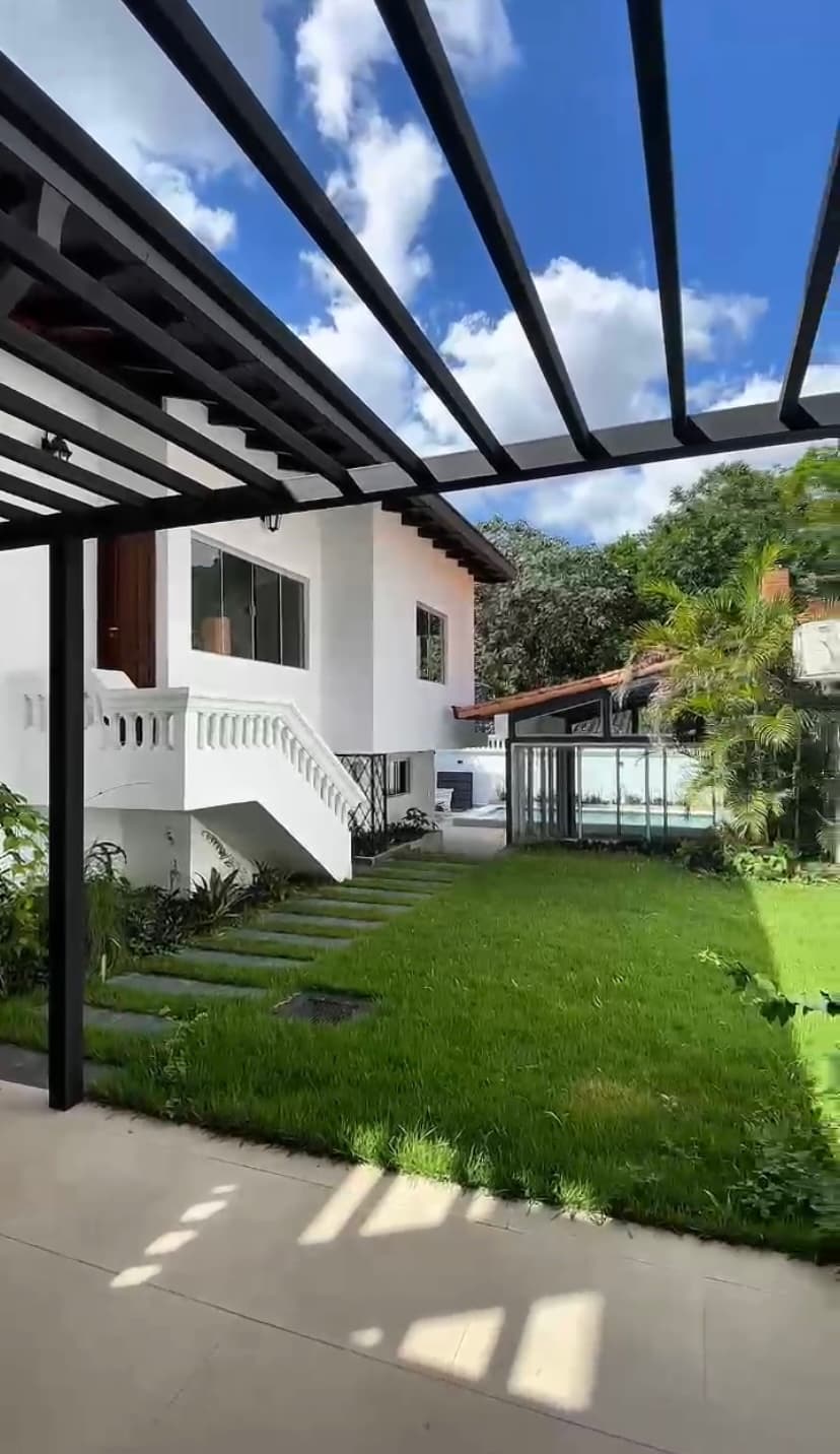 Hermosa Casa En El Barrio Mas Deseado Los Laureles, foto 4