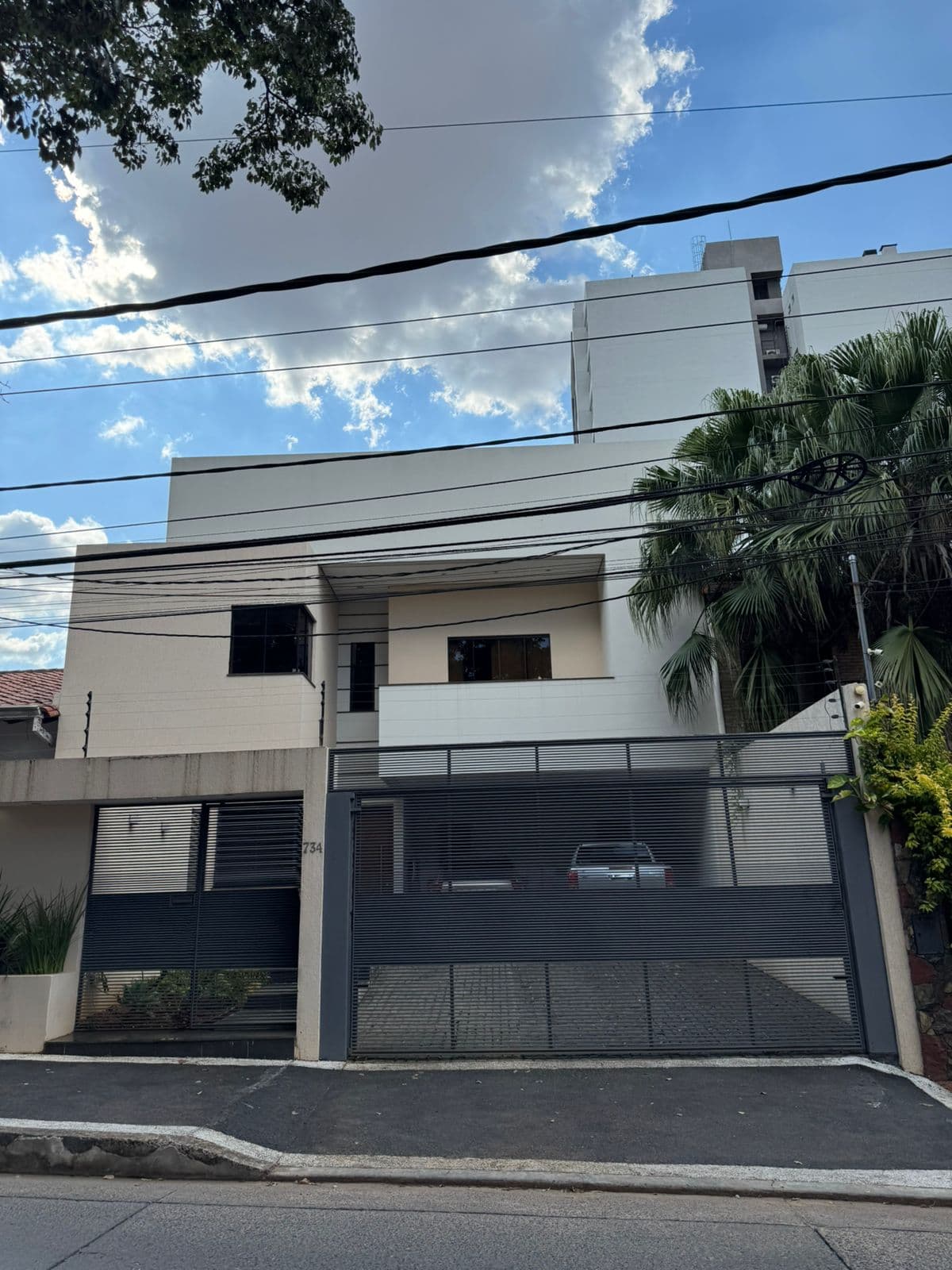 Residencia En Recoleta De 4 Dormitorios En Suite