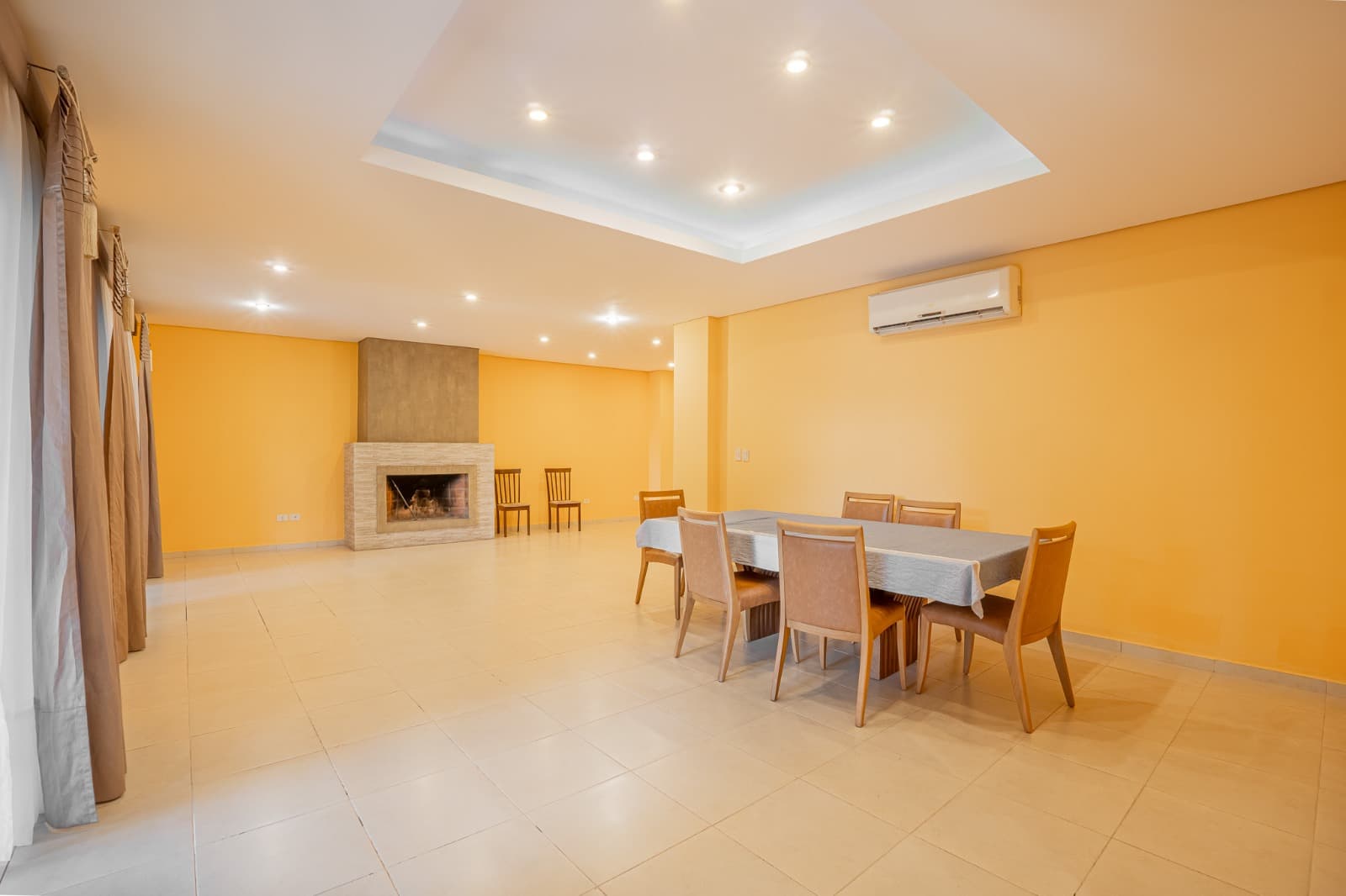 En alquiler - Casa de 4 Dorm - Las Lomas, foto 5