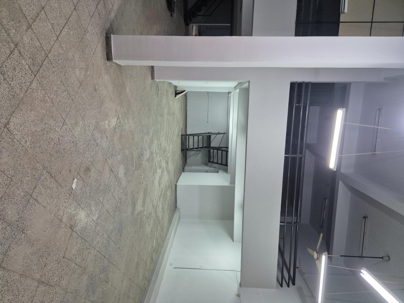 Vendosalones Comerciales Contiguos En Fernando de la Mora Zona Sur — foto 4