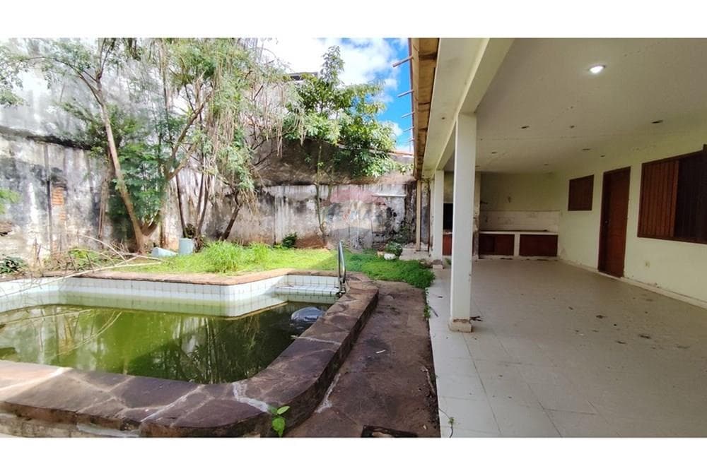 Amplia residencia en bo. San vicente, foto 3