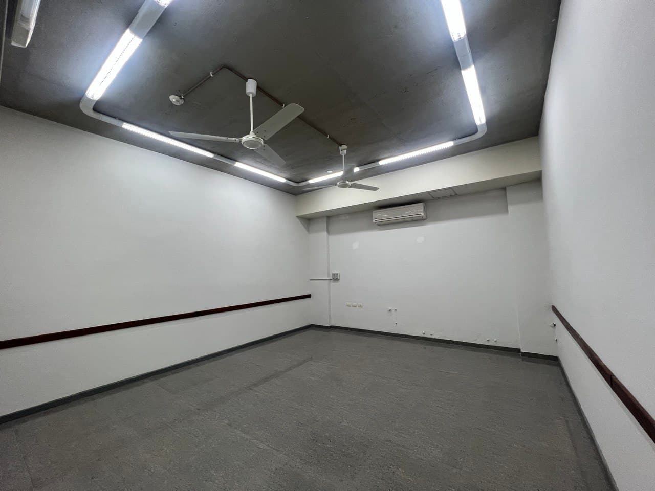 De aulas / oficinas - edificio corporativo, foto 3
