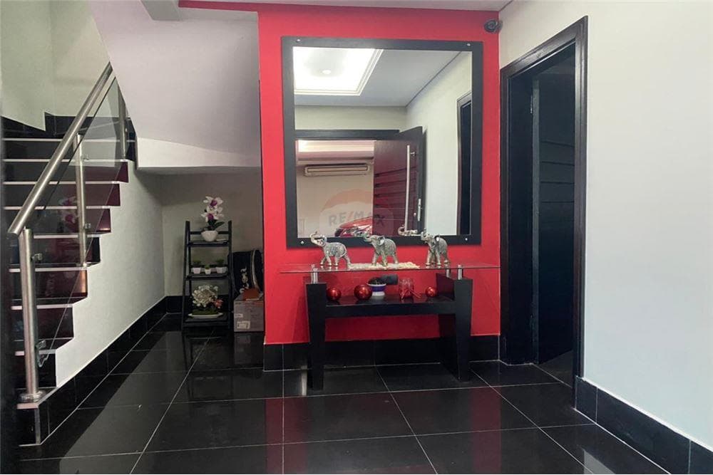 Residencia de 4 habitaciones en suite en lambare, foto 2