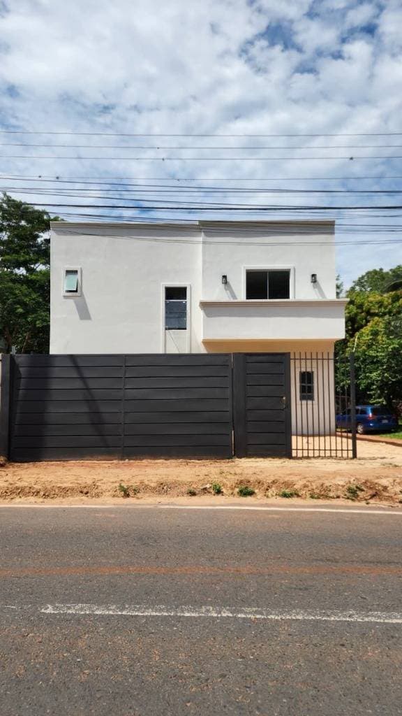 En venta duplex a estrenar zona yacht, foto 1