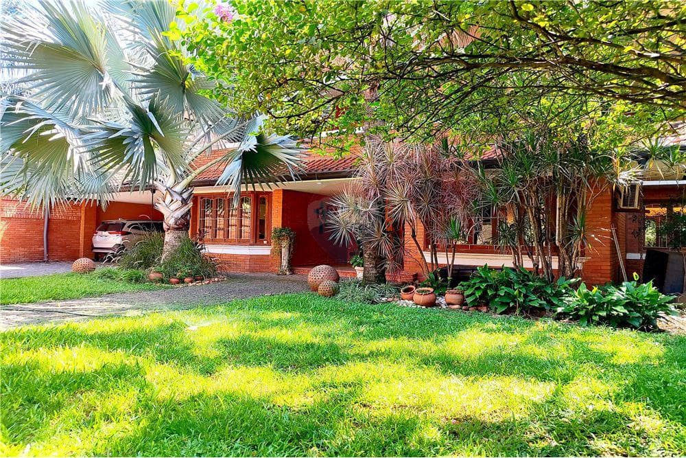 residencia de 1500m2 de 5 dormitorios, foto 2