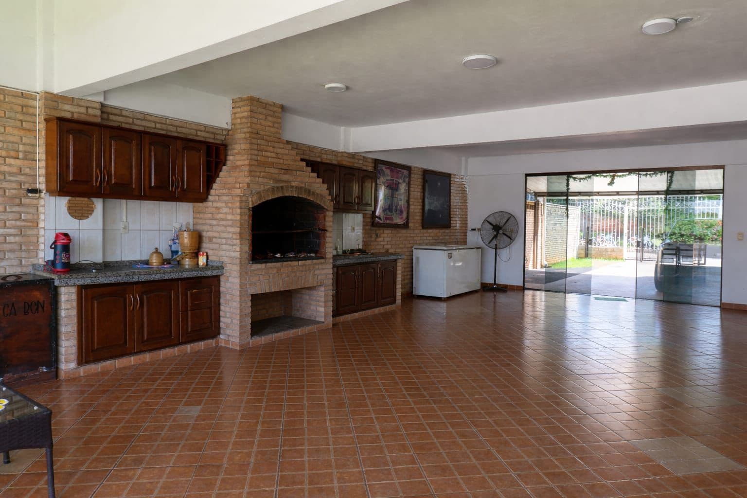 Casa en Ciudad del Este area 8, foto 4