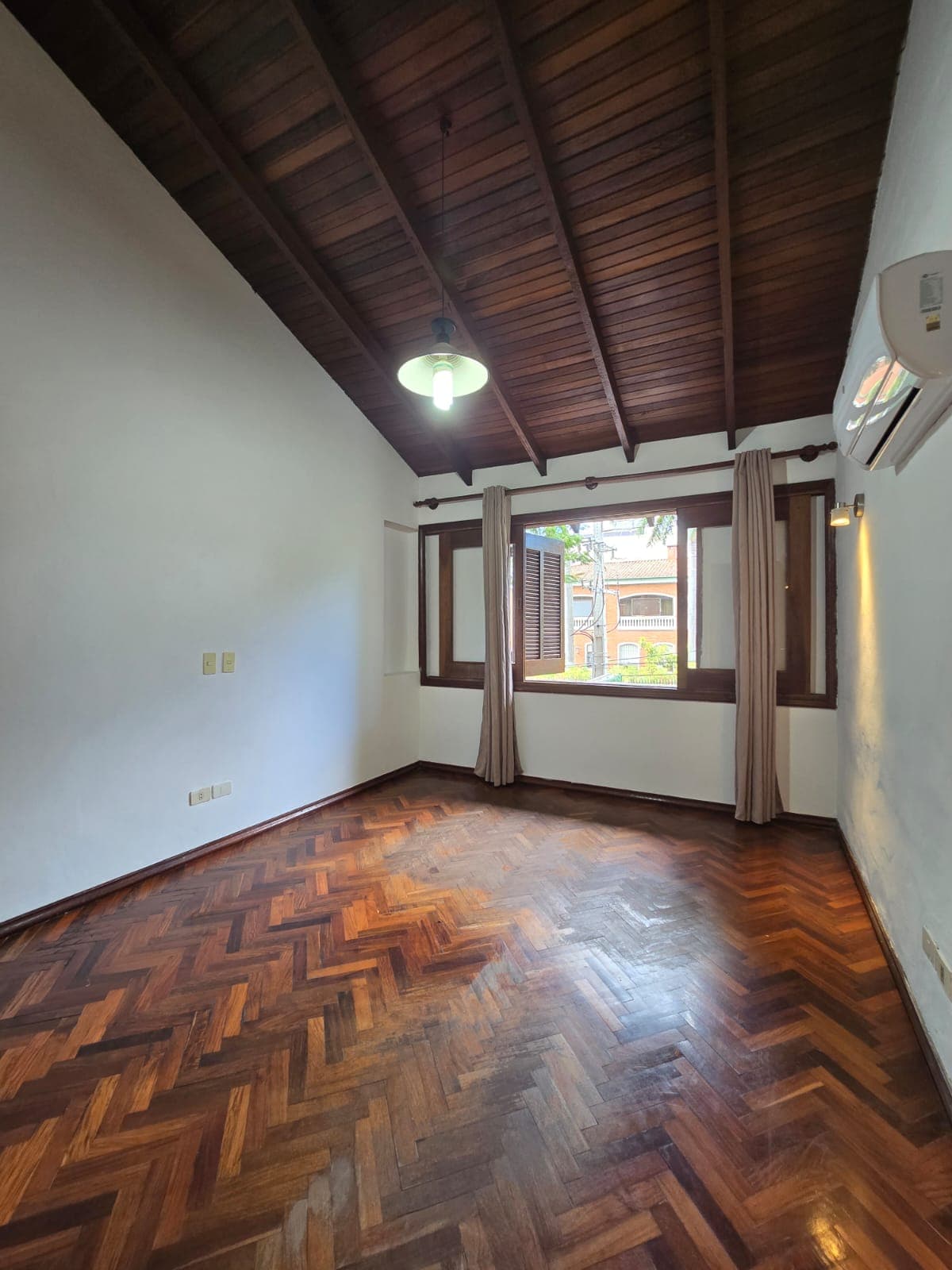 Casa Pareada En 3 Niveles De 250 M2 En Zona Seminario-lho5648304, foto 5