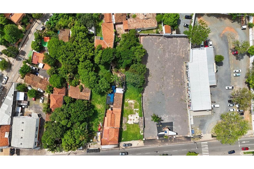 Increíble terreno sobre autopista ideal para desarrollo