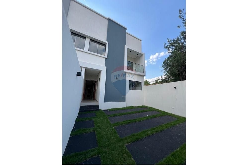 En Venta Dúplex Mariano