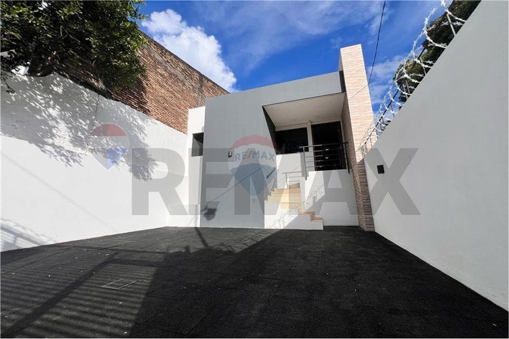 Chalet en venta, foto 2