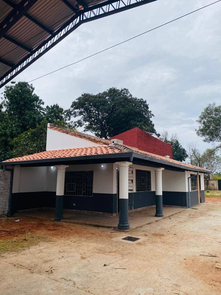 Tinglado abierto + casa en San Lorenzo — foto 2