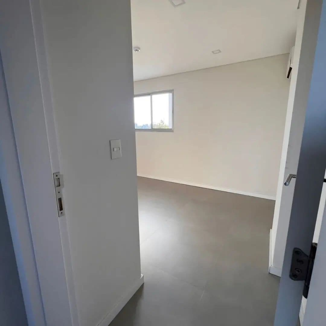 Departamento 2 Dormitorios Con O Sin Muebles En Barrio Mariscal Lopez, foto 3
