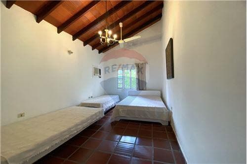 Casa-alquiler-py Asunción San Vicente De Los Laureles Y Paseo Las Delicias, foto 5