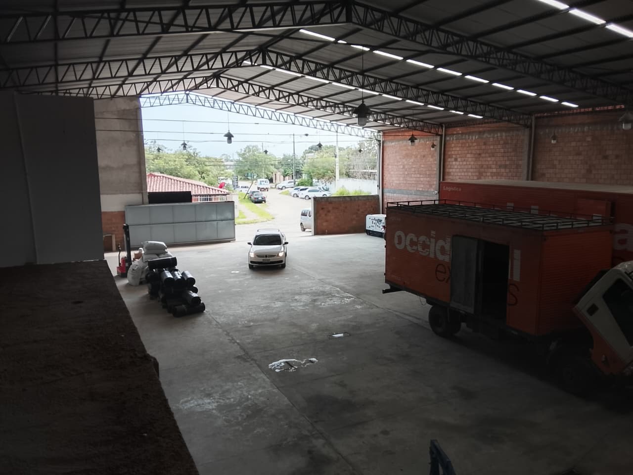 O alquiler de deposito zona Mariano Roque Alonso, foto 1