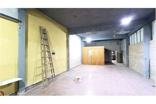 Depósito-alquiler-av. General Eugenio A. Garay, San Lorenzo, Central, foto 2