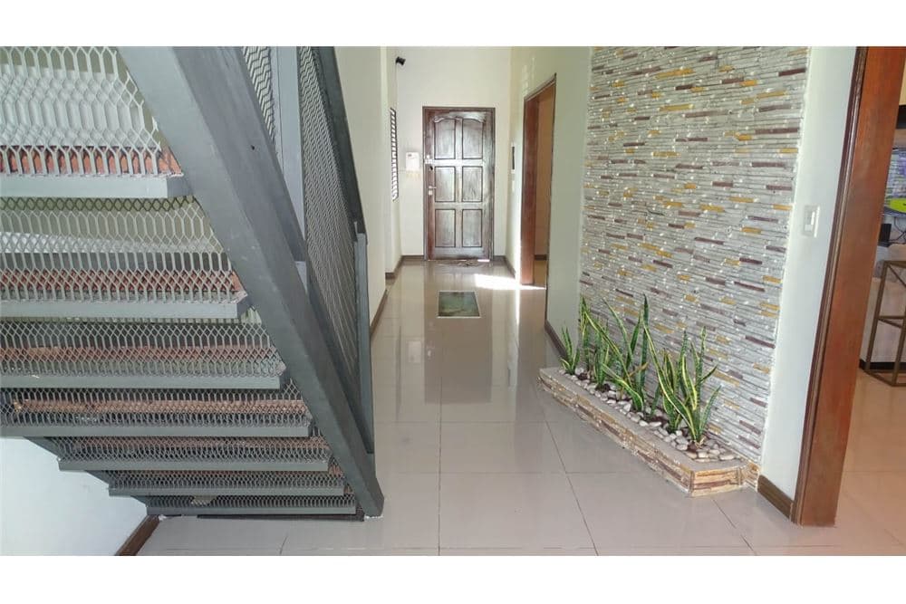 De hermosa casa en San Lorenzo con piscina, foto 5
