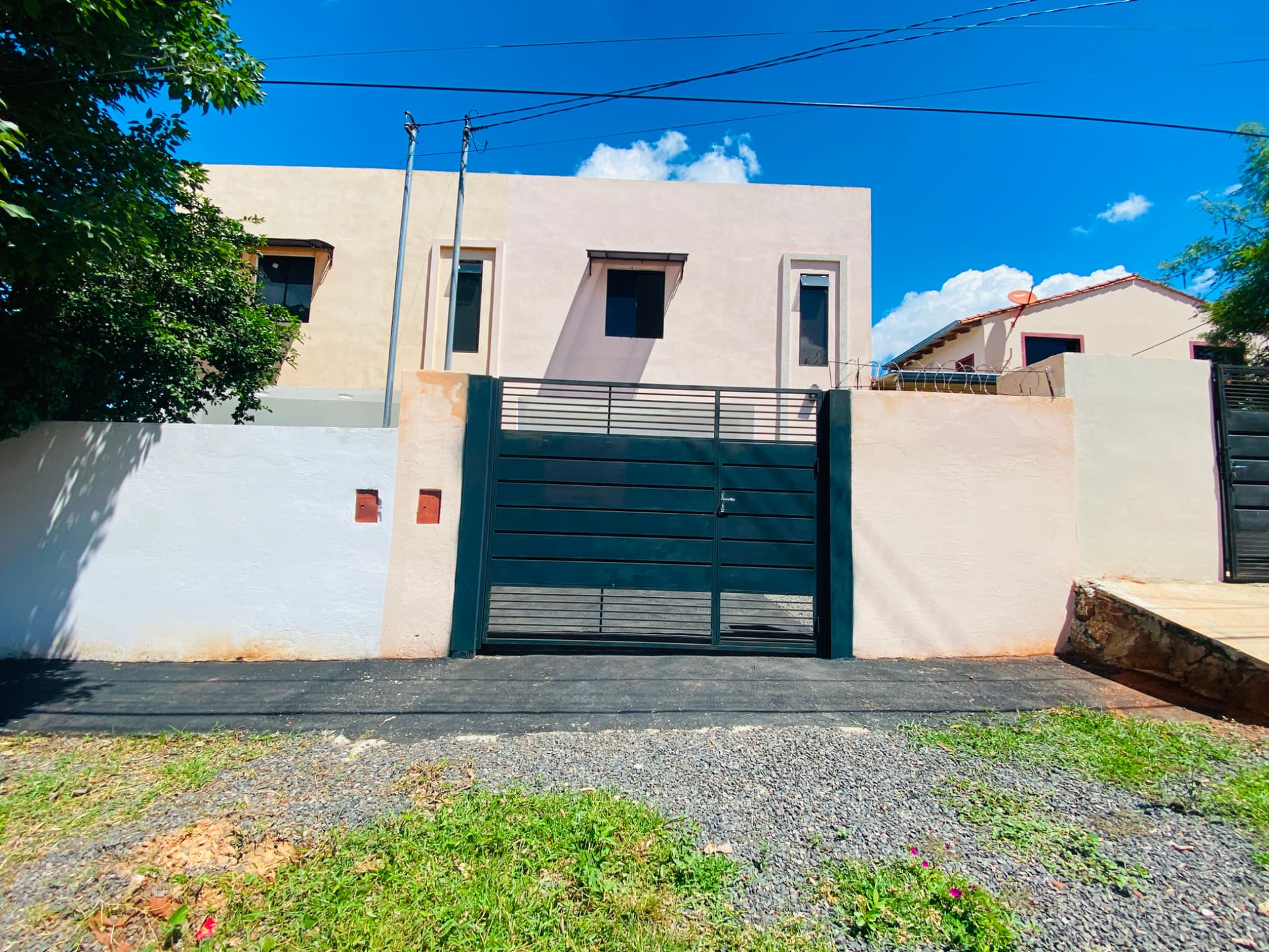 Hermoso duplex en Villa Elisa, foto 2