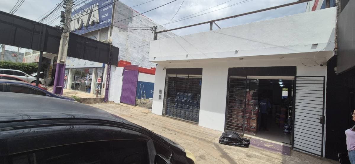 Alquilo salón comercial sobre ruta transchaco - id: 32062