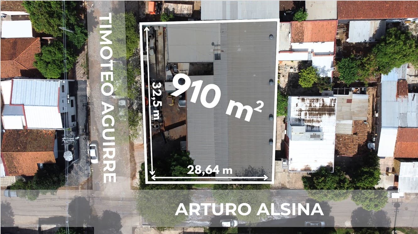 Tinglado en esquina en villa aurelia