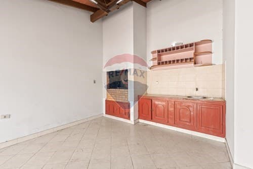 Casa en Esquina a 50 metros de Mariscal López En Fernando, foto 4